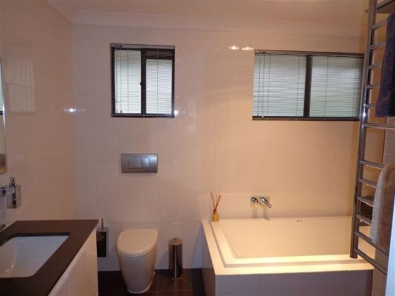 35 Mulligan Street, Bossley Park NSW 2176