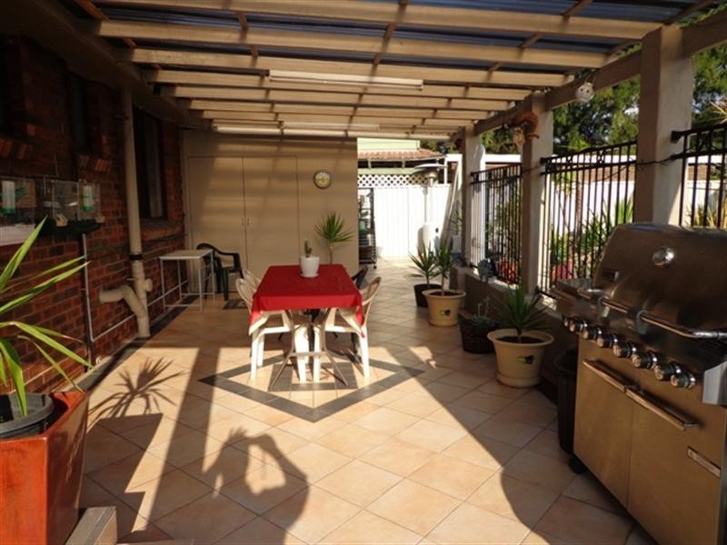 35 Mulligan Street, Bossley Park NSW 2176