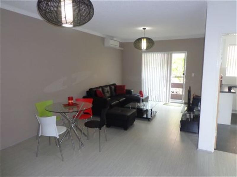 4/136 Lansdown Road, Canley Vale NSW 2166