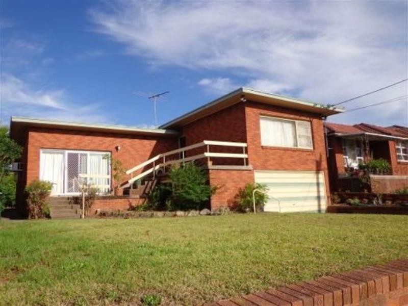 11 Theresa Street, Smithfield NSW 2164