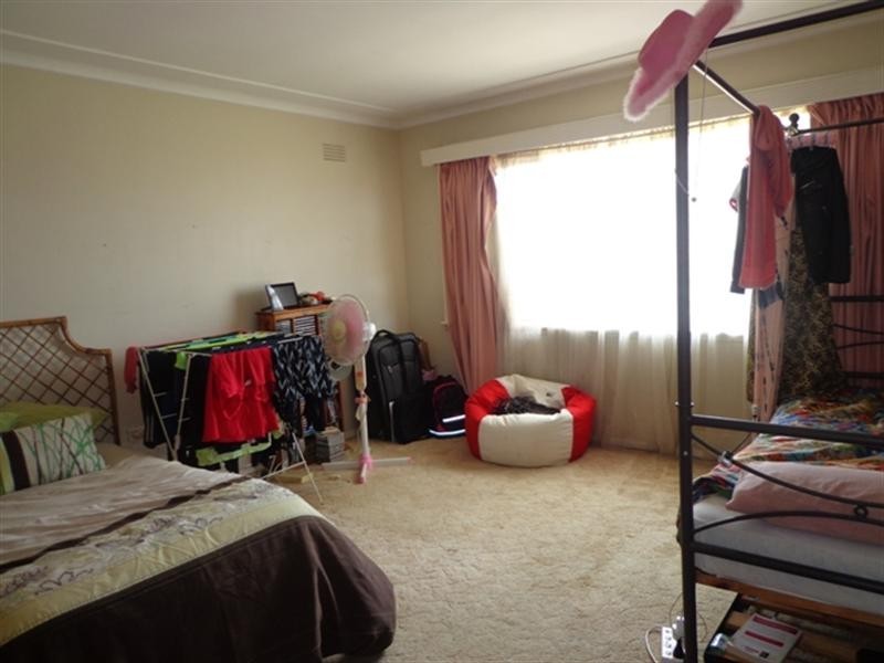 11 Theresa Street, Smithfield NSW 2164