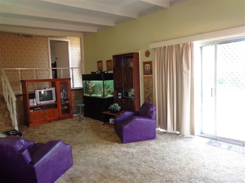 11 Theresa Street, Smithfield NSW 2164