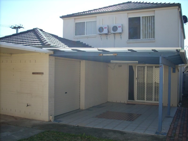 Fairfield East NSW 2165