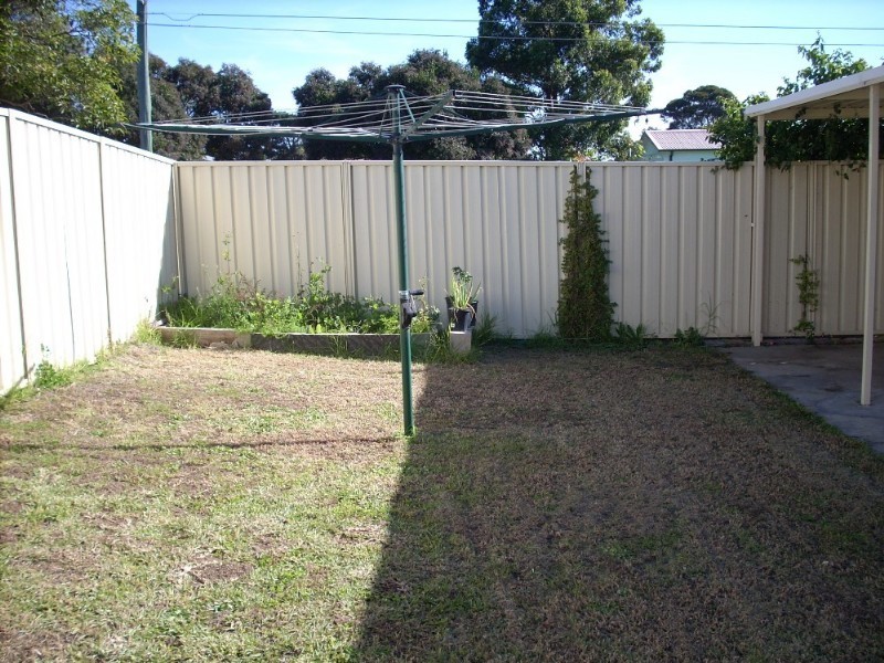 Fairfield East NSW 2165