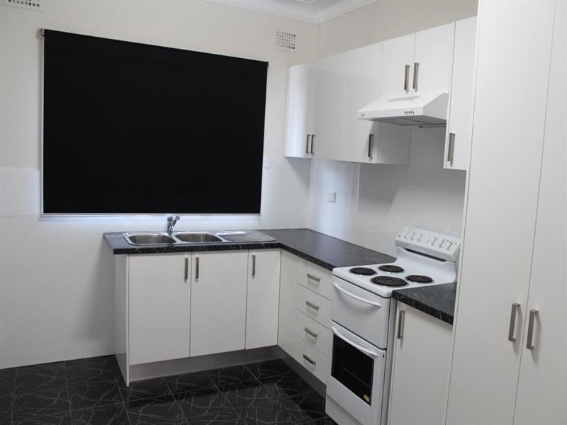 Fairfield East NSW 2165