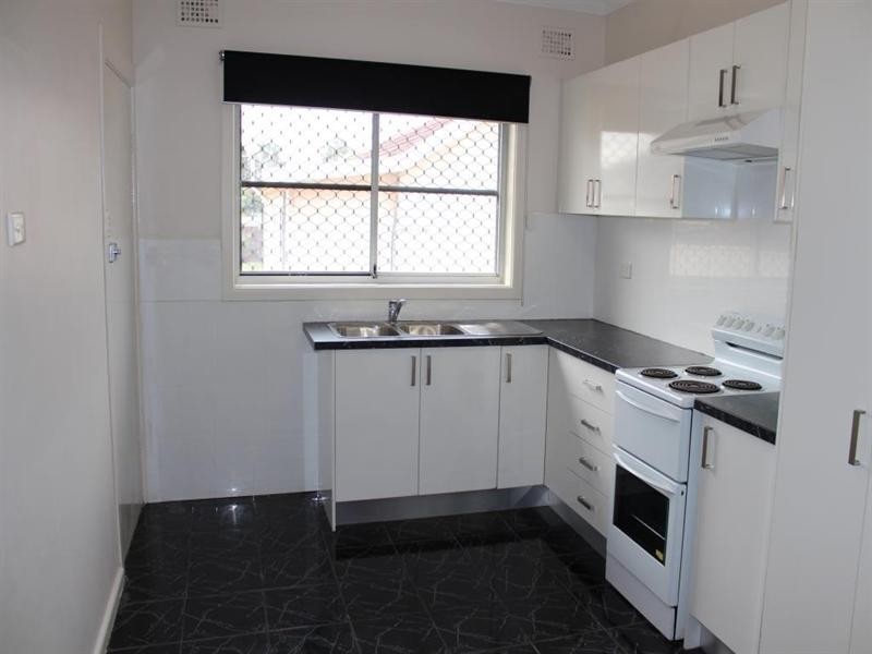 Fairfield East NSW 2165