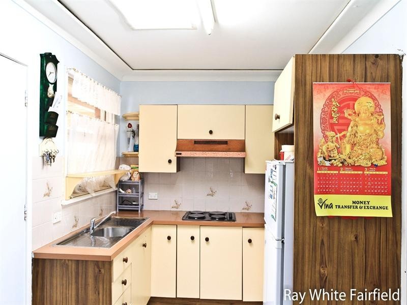 22 Brabyn Street, Fairfield West NSW 2165