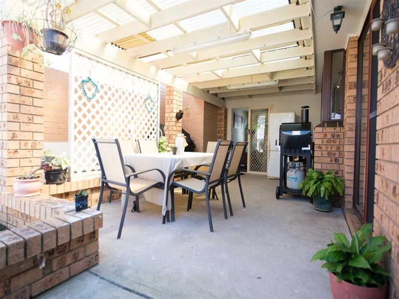 31 Coonawarra Street, Edensor Park NSW 2176