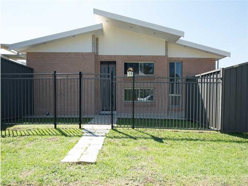 31 Coonawarra Street, Edensor Park NSW 2176