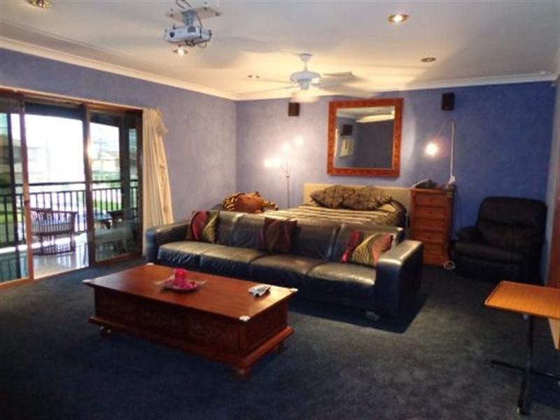 33 Wolseley Street, Fairfield NSW 2165