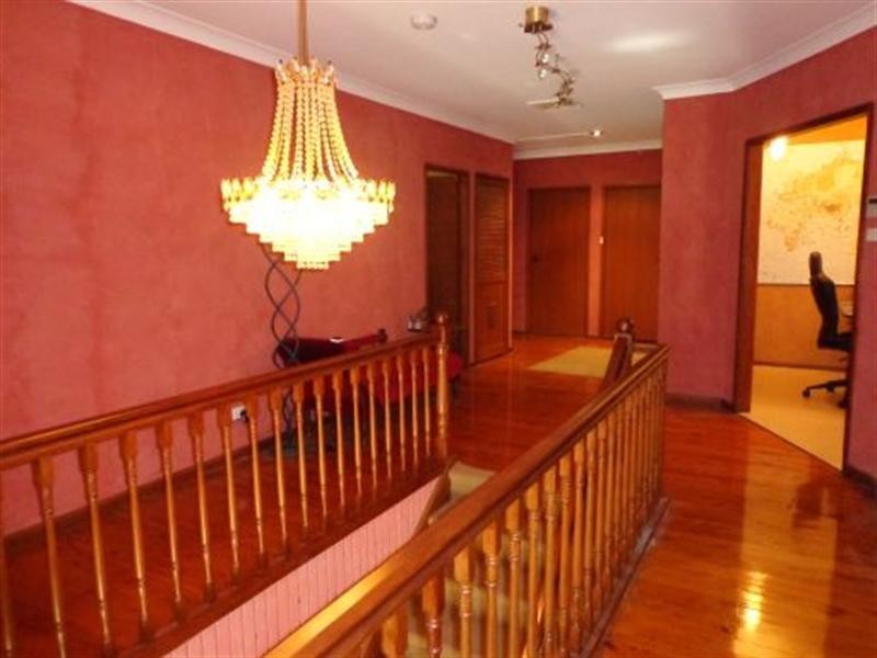 33 Wolseley Street, Fairfield NSW 2165