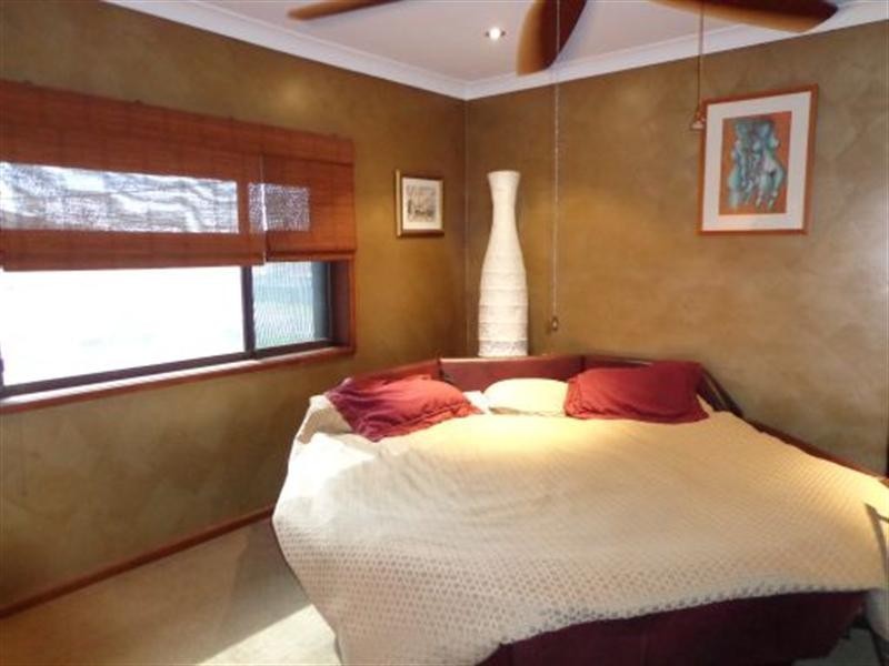 33 Wolseley Street, Fairfield NSW 2165