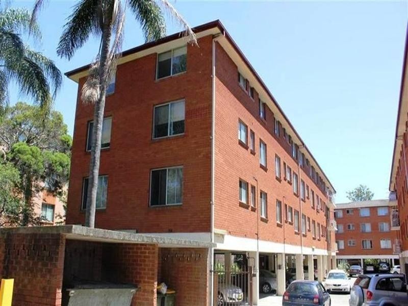 Cabramatta NSW 2166