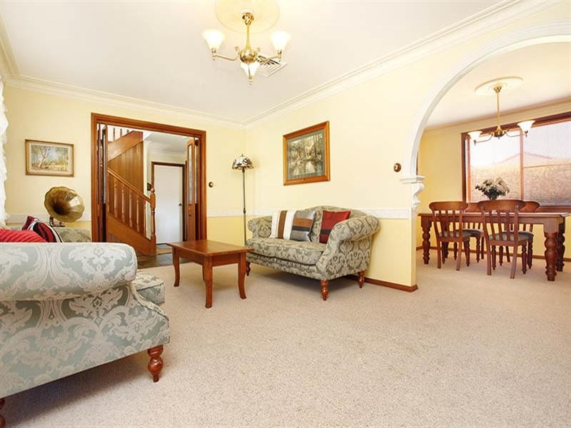 4 Hirst Place, Fairfield West NSW 2165