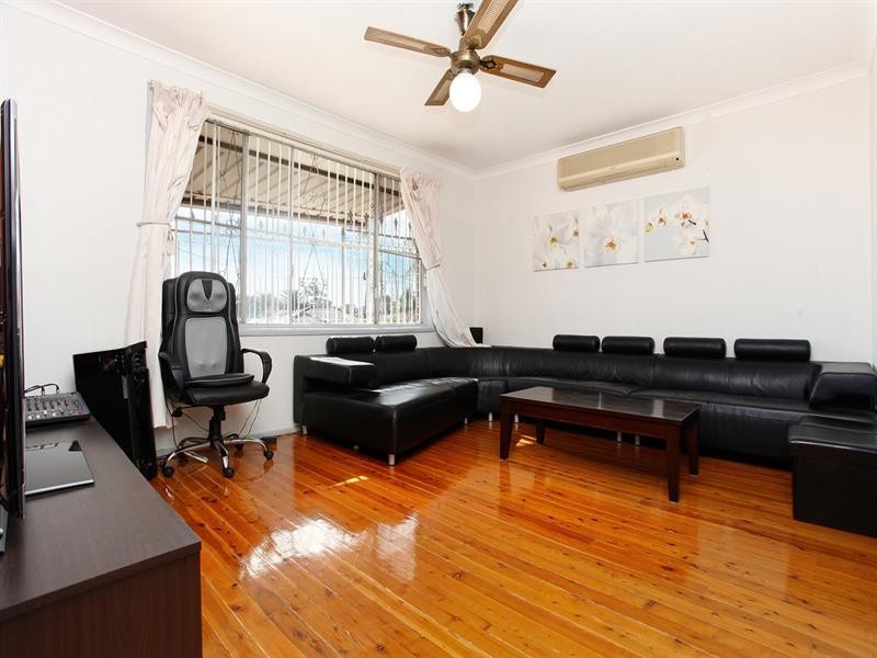 49 Avenel Street, Canley Vale NSW 2166