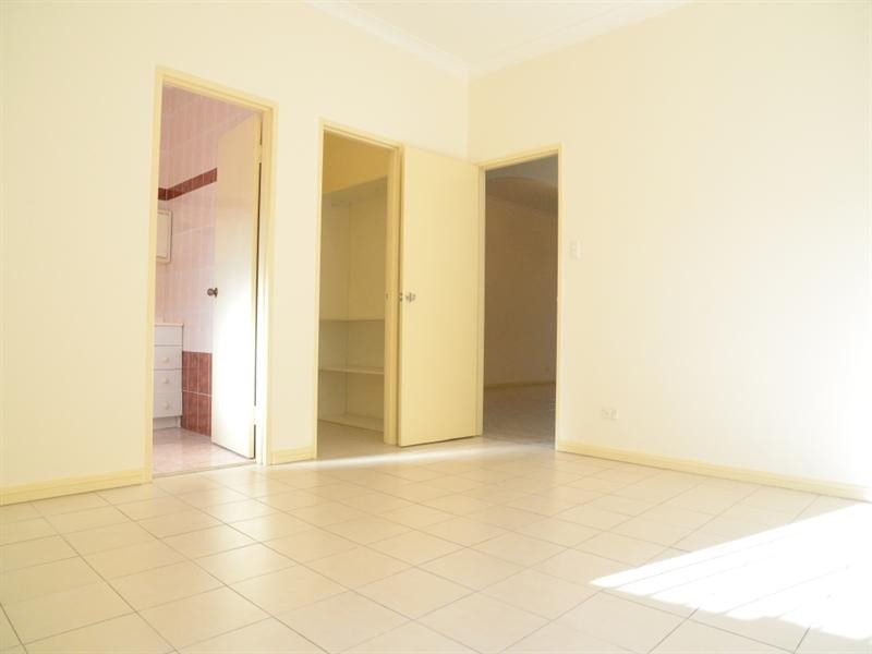 23 Solo Crescent, Fairfield NSW 2165