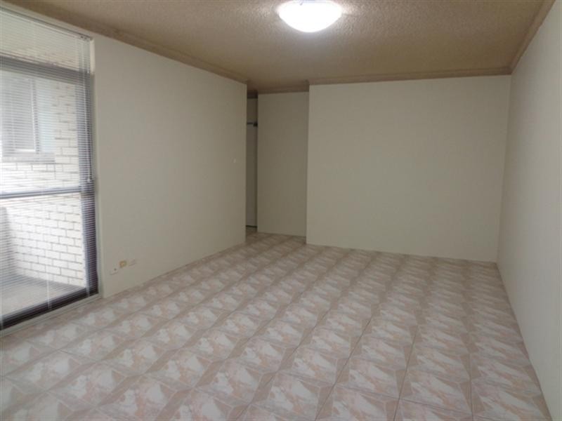 11/45-47 Kenyon Street, Fairfield NSW 2165