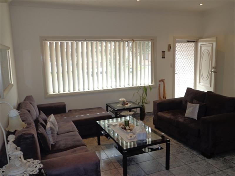 13 Canara Place, Smithfield NSW 2164