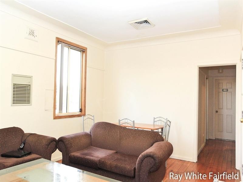 39 Neerini Avenue, Smithfield NSW 2164