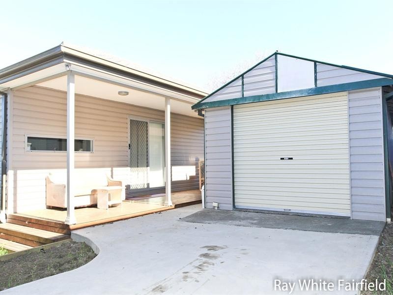 39 Neerini Avenue, Smithfield NSW 2164