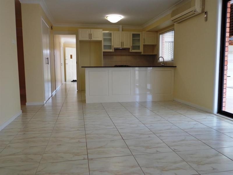 Greenfield Park NSW 2176