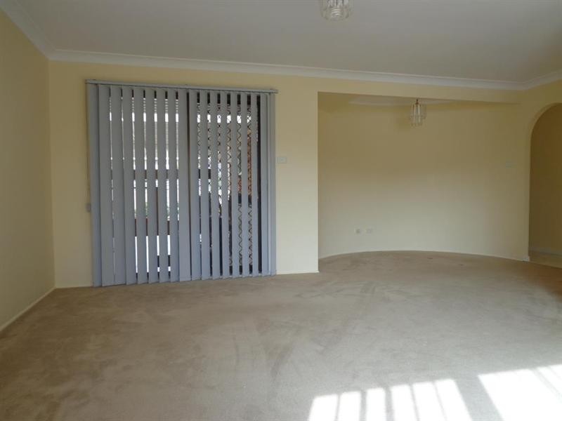 Greenfield Park NSW 2176