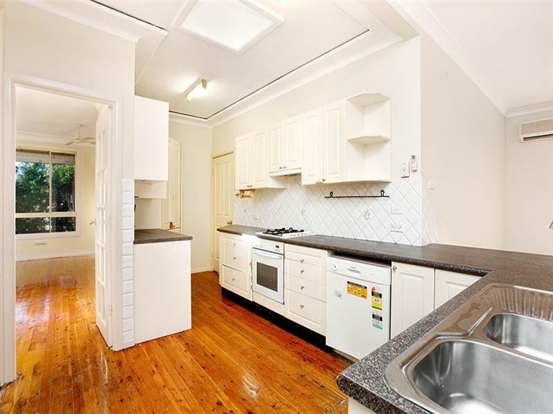 33 Reserve Street, Smithfield NSW 2164