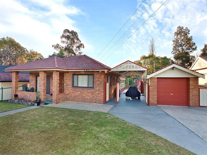 24 Bell Crescent, Fairfield NSW 2165