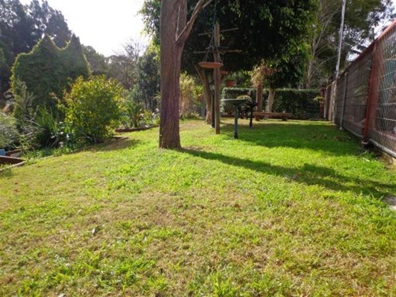 24 Bell Crescent, Fairfield NSW 2165