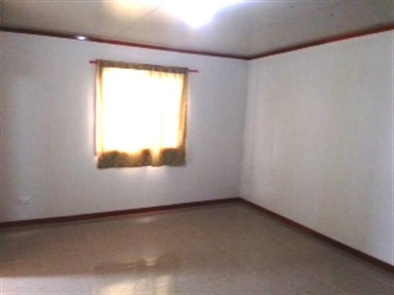 Edensor Park NSW 2176