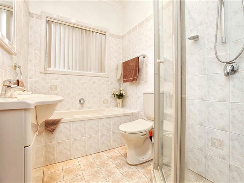 115 Wentworth Avenue, Wentworthville NSW 2145