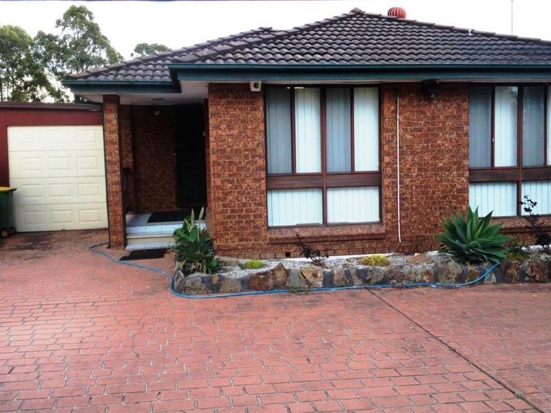 Greenfield Park NSW 2176