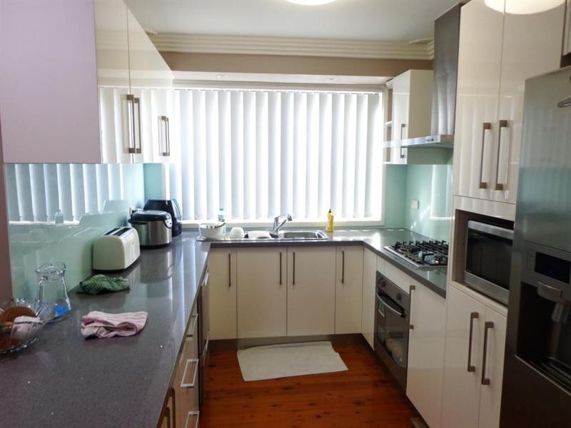 Greenfield Park NSW 2176