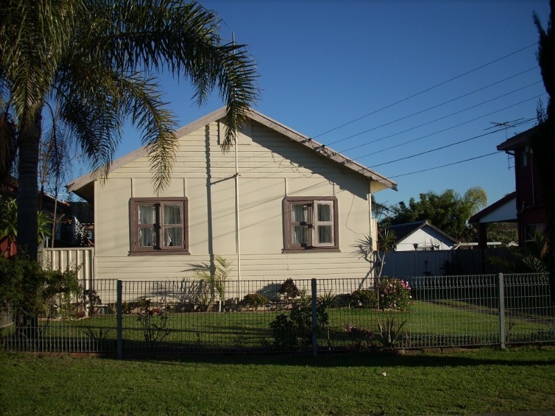 19 Karabar Street, Fairfield Heights NSW 2165