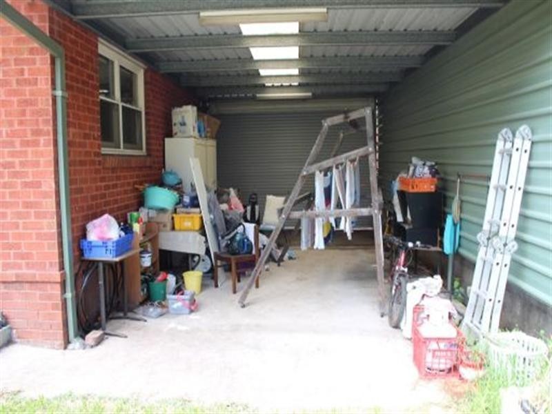 31 Bell Crescent, Fairfield NSW 2165