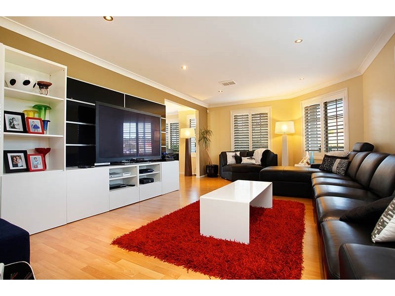 141 Edinburgh Circuit, Cecil Hills NSW 2171