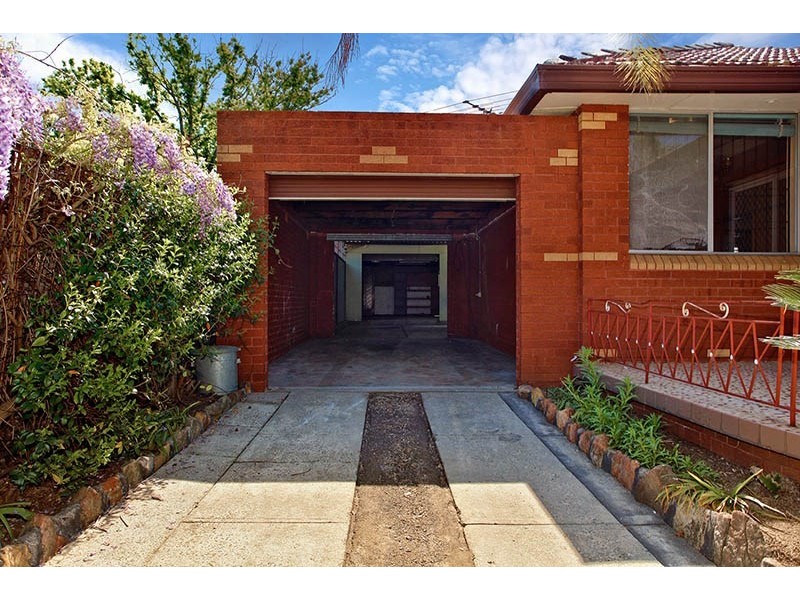 66 Cathcart Street, Fairfield NSW 2165