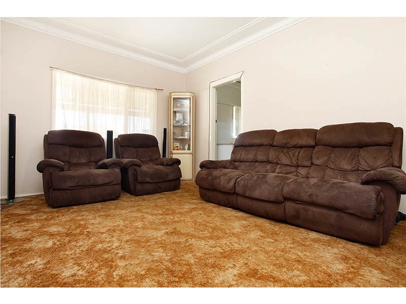 194 Townview Road, Mount Pritchard NSW 2170