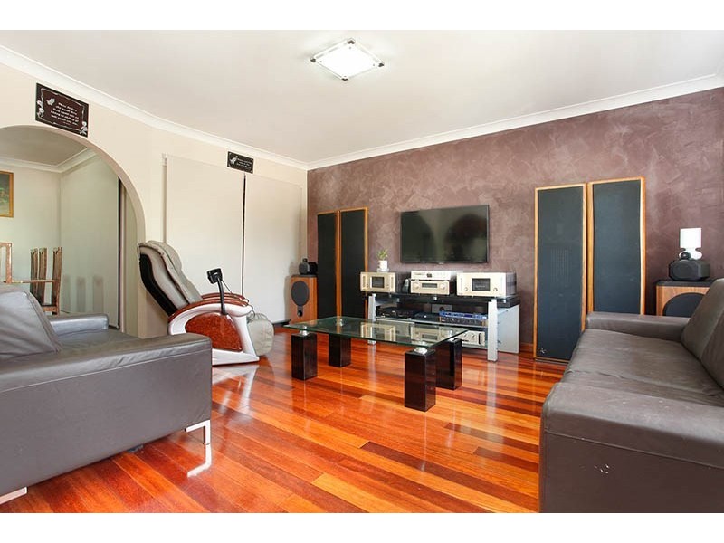 81 Kalang Road, Edensor Park NSW 2176