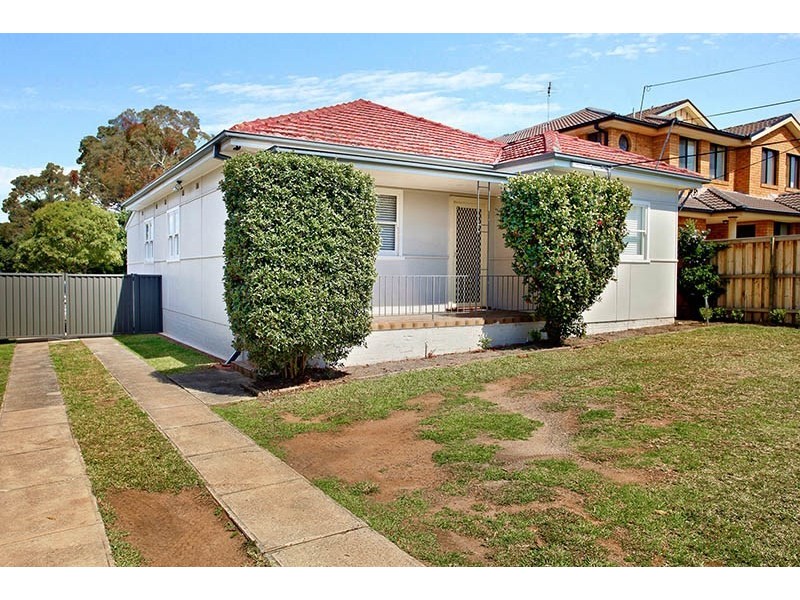 123 Polding Street, Fairfield Heights NSW 2165