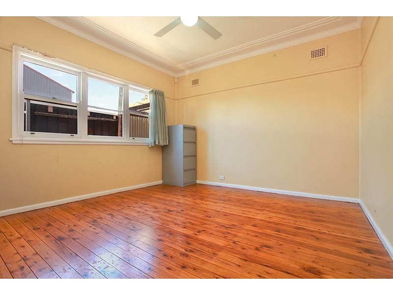 62 Market Street, Smithfield NSW 2164