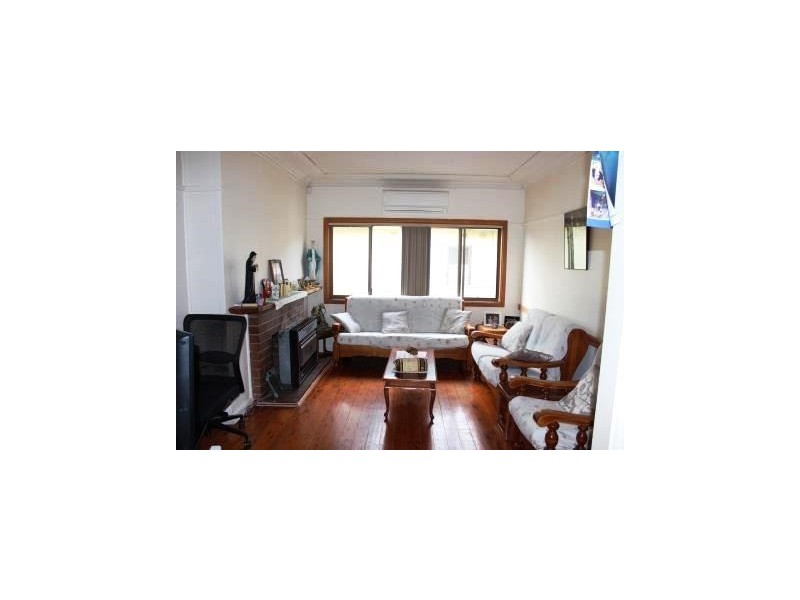 11 Mera Street, Guildford NSW 2161