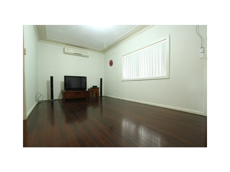 9 Hiland Crescent, Smithfield NSW 2164