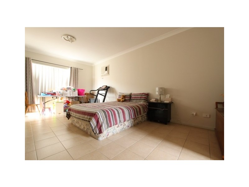 9 Hiland Crescent, Smithfield NSW 2164