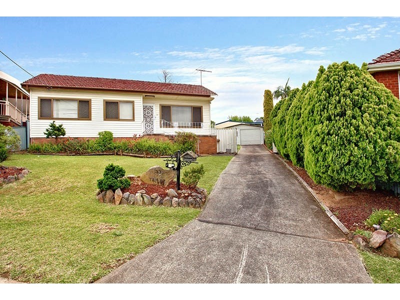 33 Tobys Boulevard, Mount Pritchard NSW 2170