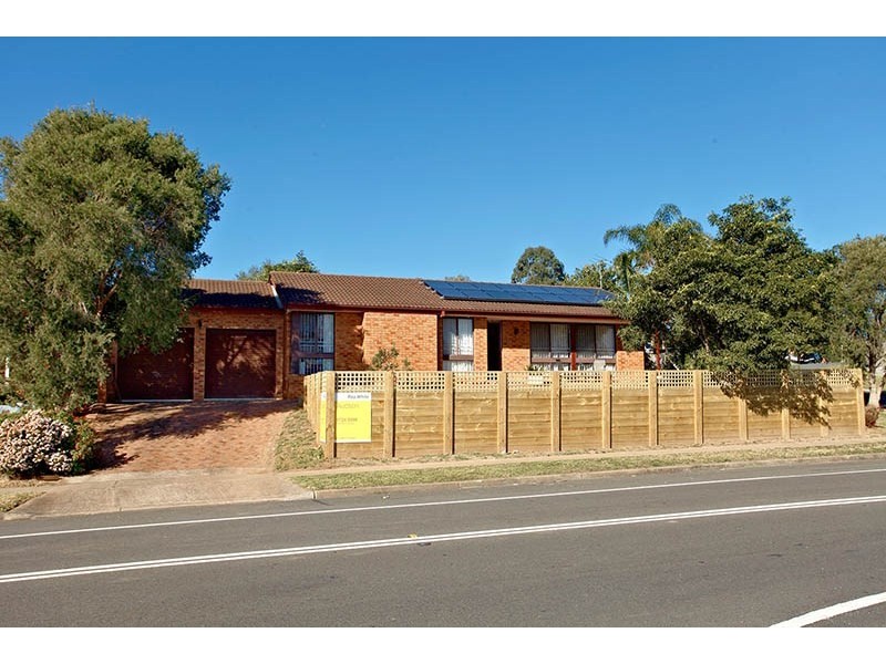 Edensor Park NSW 2176