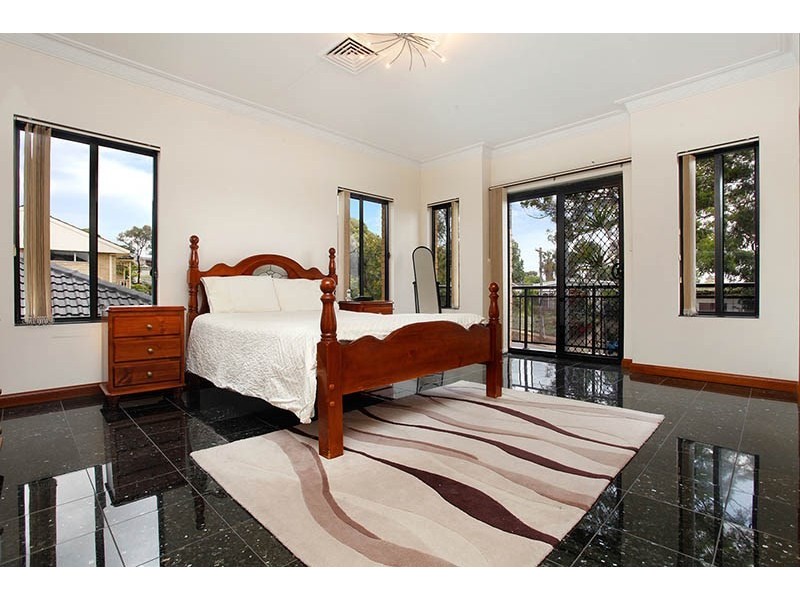 34 Reservoir Road, Mount Pritchard NSW 2170