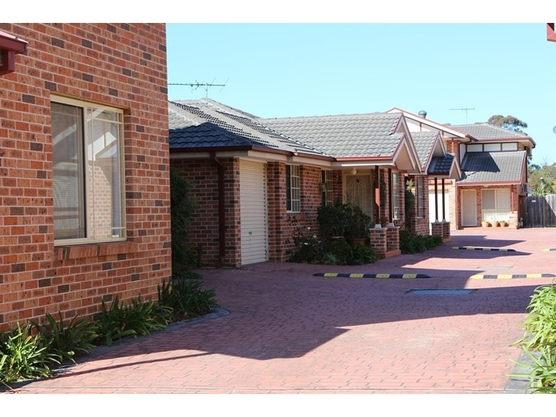 3/111-113 Polding Street, Fairfield Heights NSW 2165