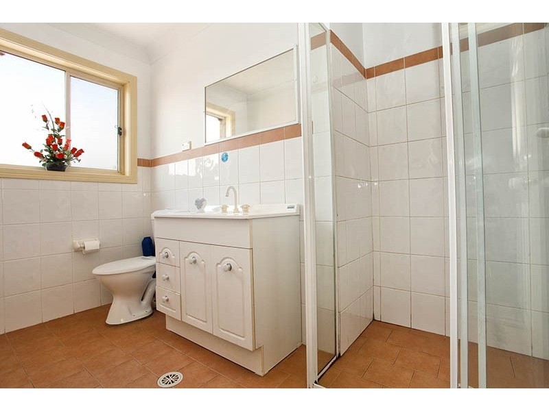 34 Bentinck Drive, Green Valley NSW 2168