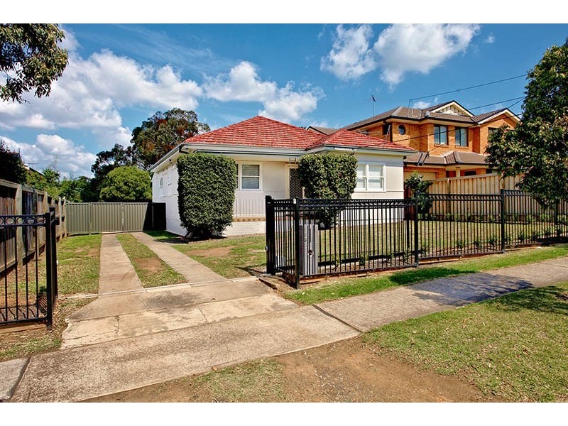 Fairfield Heights NSW 2165